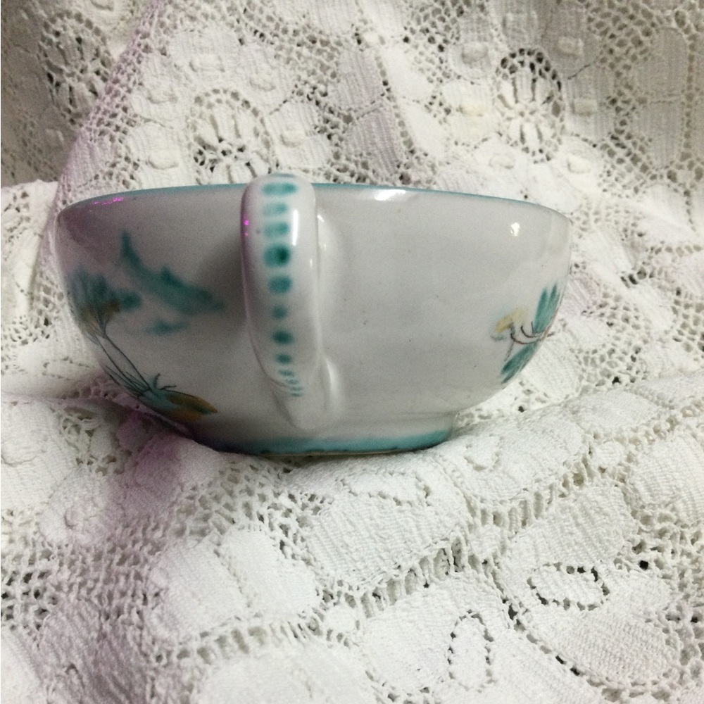 Vintage Demitasse Teacup and saucer - Picture 4 of 13